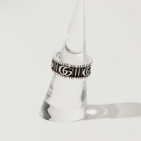 Gucci GG Marmont Wide Ring - Picture 2 of 7